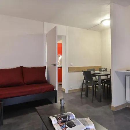 Saint Jacques A - 2 Pieces Pour 5 Personnes 15 Macot-la-Plagne